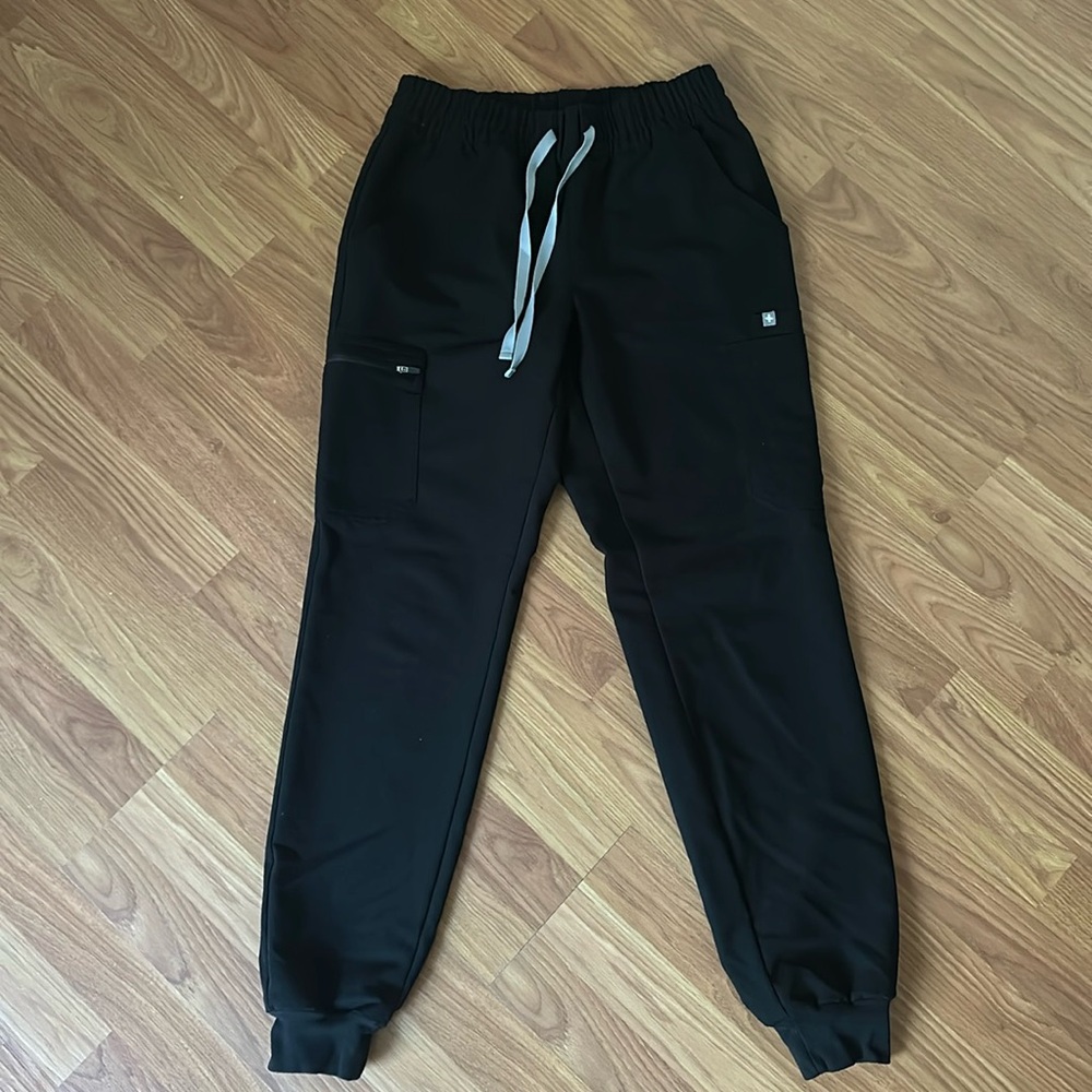 Women’s Figs Uman Joggers